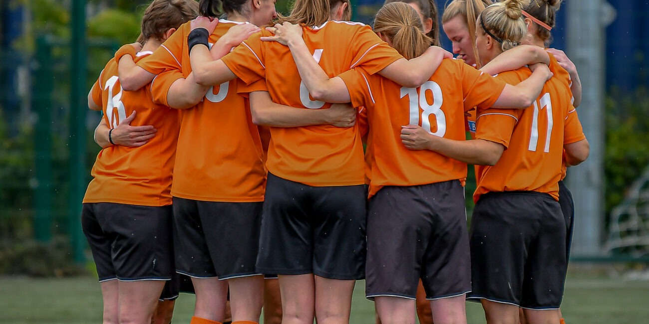 Gallery - Edinburgh Caledonia Ladies Football Team